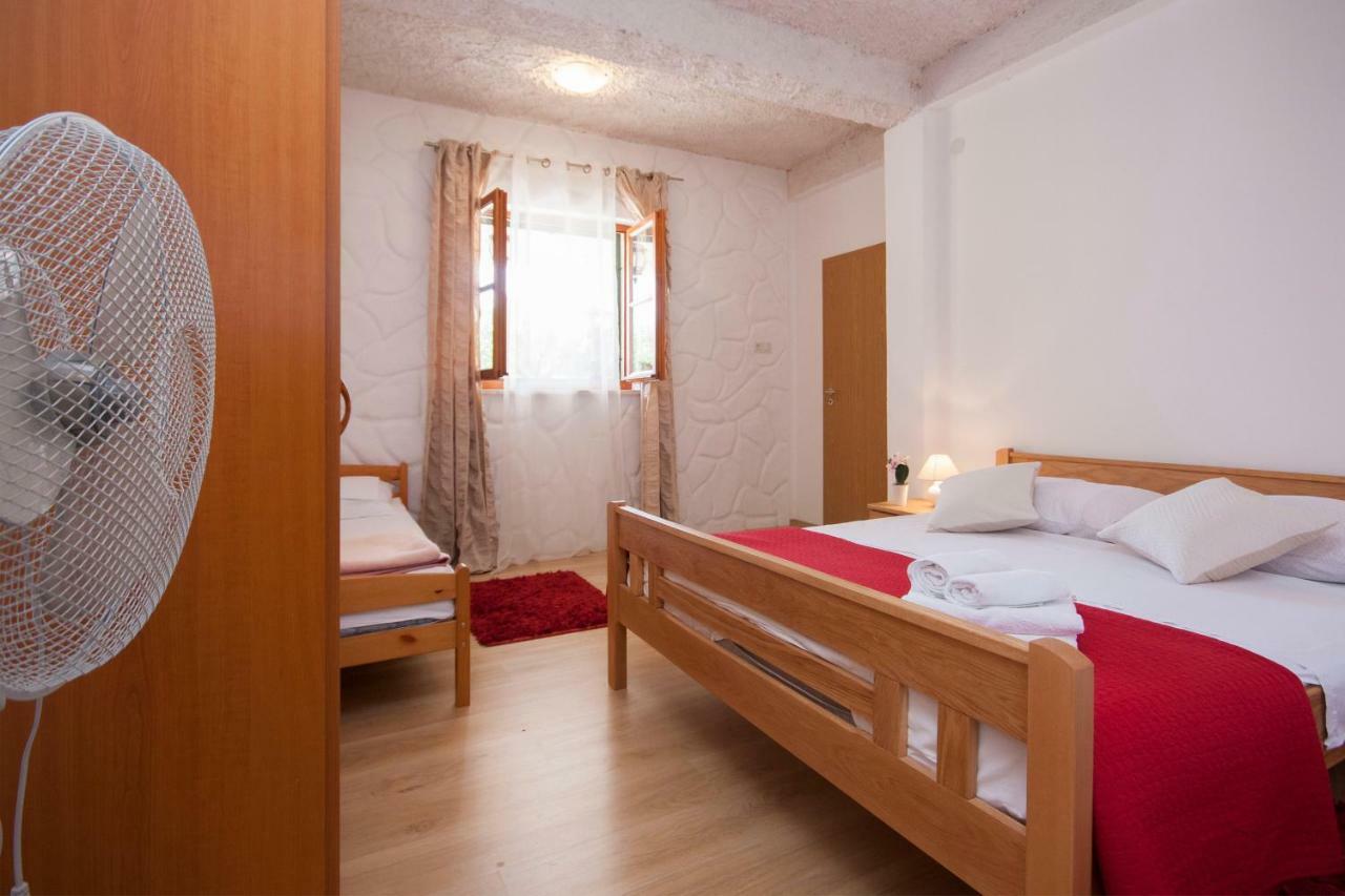 Rooms Katarina Лозовац Екстер'єр фото